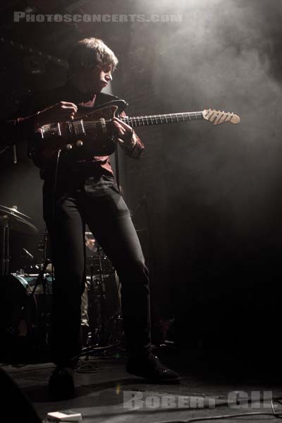 WHITE FENCE - 2013-12-03 - PARIS - La Maroquinerie - 